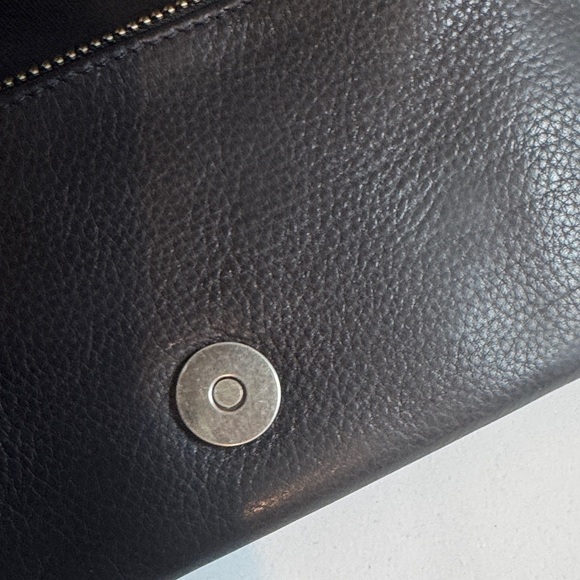 Latico Eloise Black Leather Zip Wallet “NWT” - Picture 5 of 12